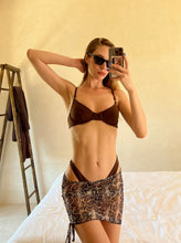 Load image into Gallery viewer, Skirt Snake