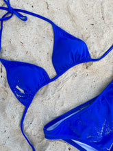 Load image into Gallery viewer, Wild Wavey